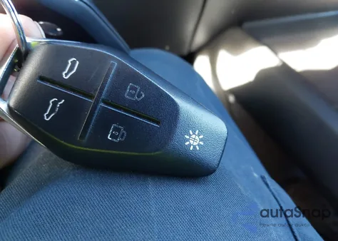 2023 Fisker Ocean One из США, поврежденный, VIN VCF1ZBU26PG005626